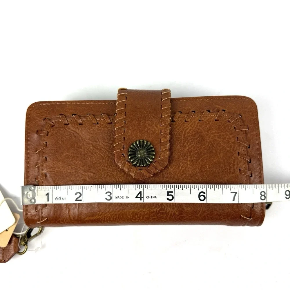 Emperia Haute Fashion Wallet Vegan PETA Approved Brown Clutch Wristlet Brand New